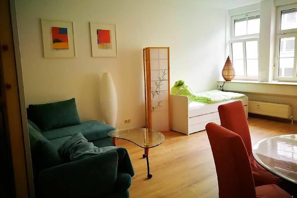 Apt Next To Nuremberg Central-Station, Fair 10Min Экстерьер фото